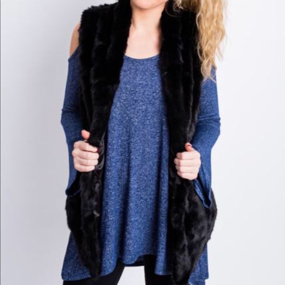 Tart faux fur kya vest